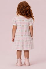 VESTIDO  ESTAMPA DE URSOS COM SOBREPOSIÇÃO DE TULE POÁ